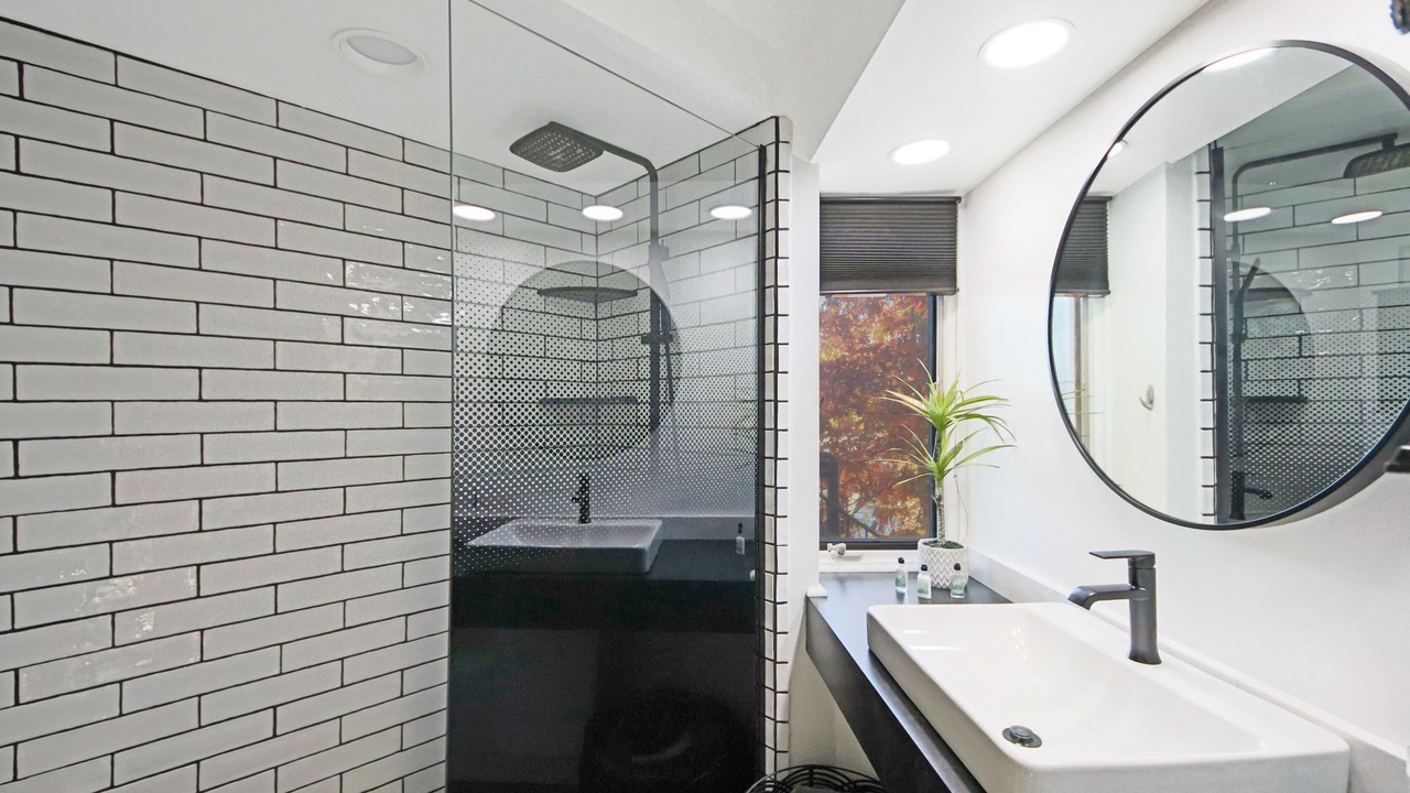Photo of Bathroom in Village of Four Seasons