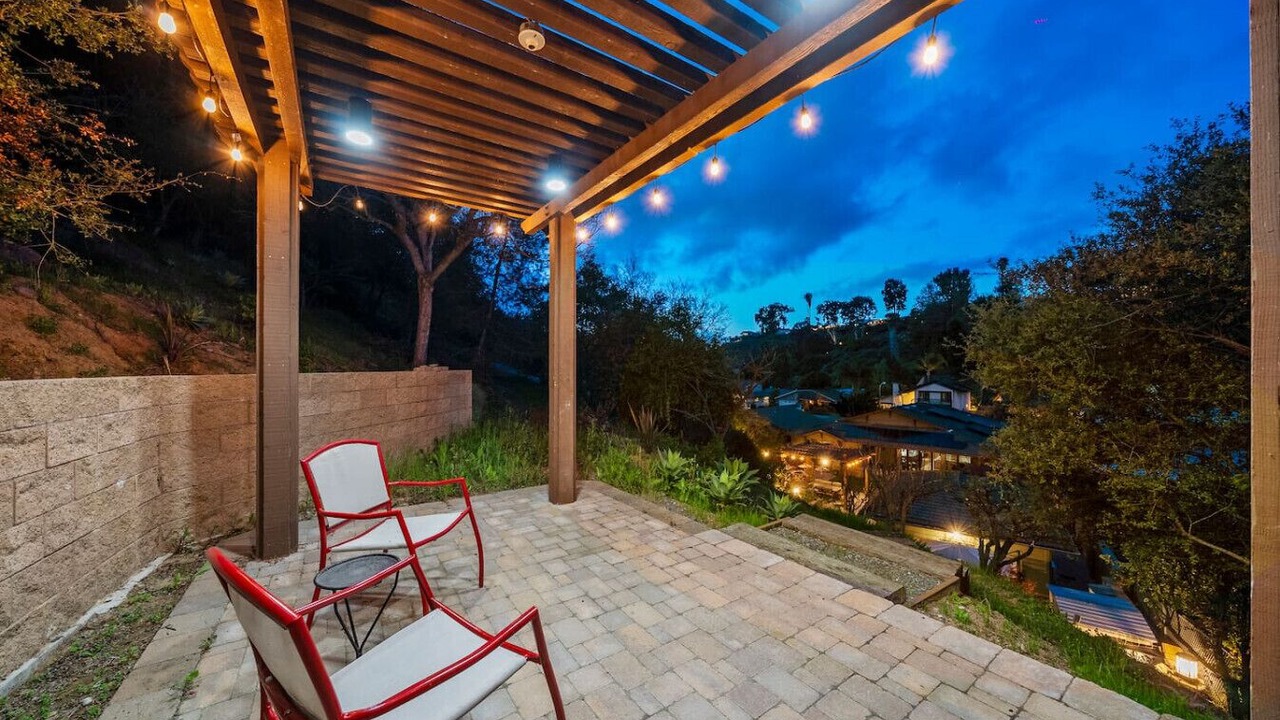 Photo of Patio Balcony in University City