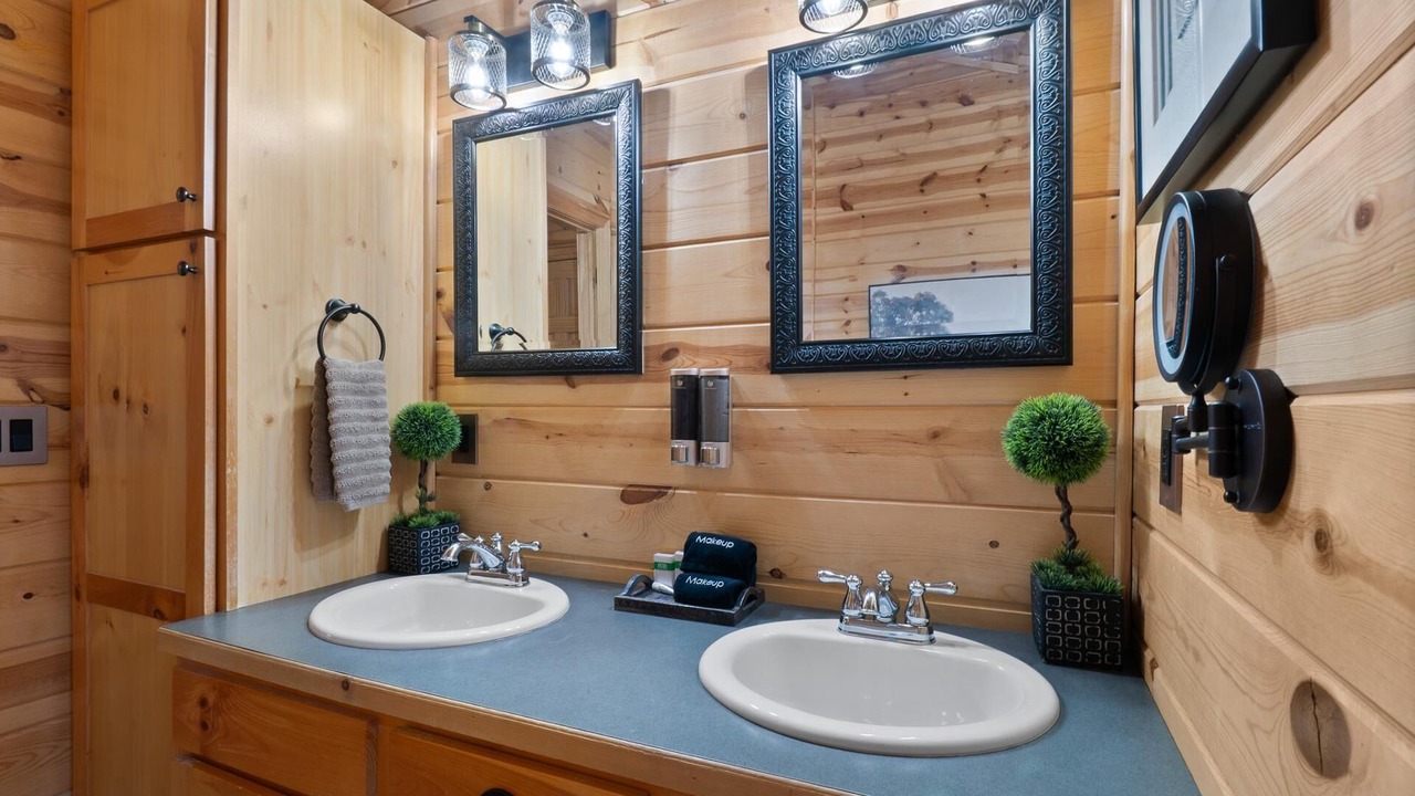 Photo of Bathroom in Saugatuck