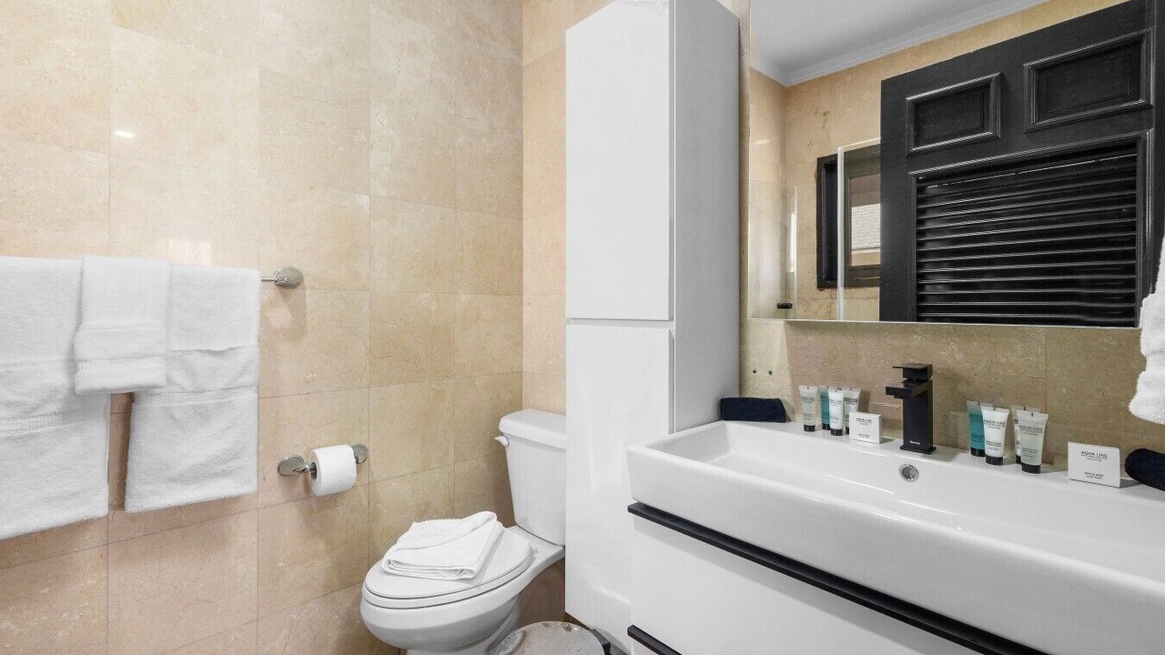 Photo of Bathroom in Oranjestad-West