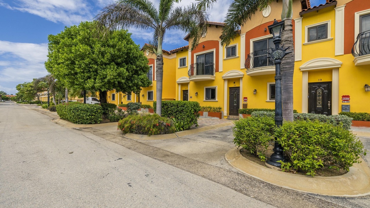 Photo of Others in Gold Coast