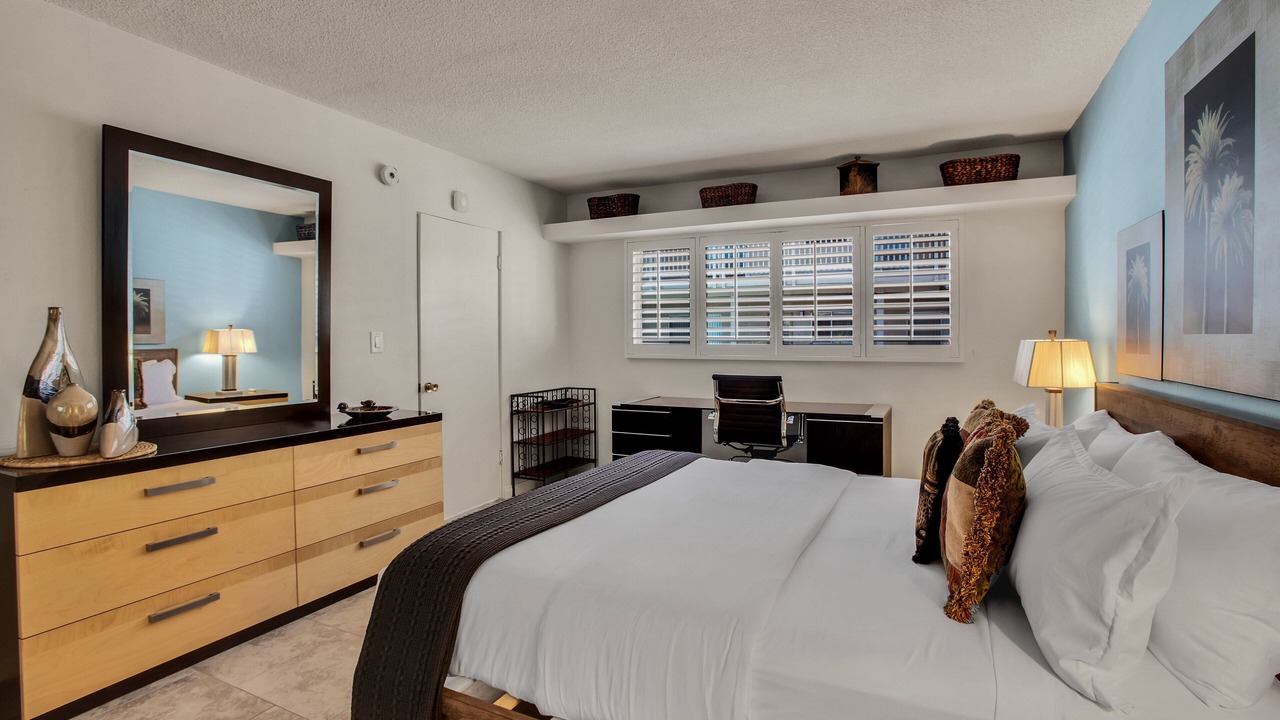 Photo of Bedroom in Historic Tennis Club