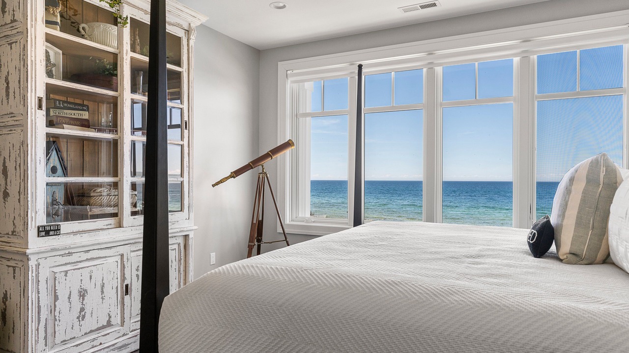 Photo of Bedroom in Bay Harbor