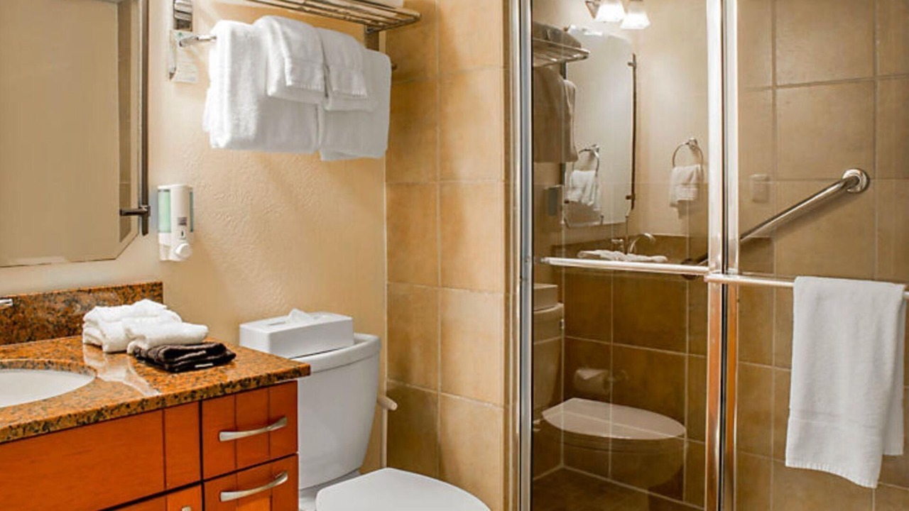 Photo of Bathroom in Oranjestad-West