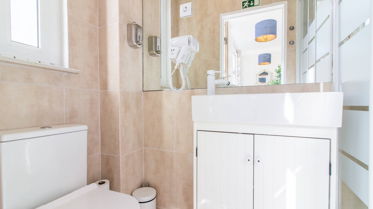 Photo of Bathroom in Sao Jorge de Arroios