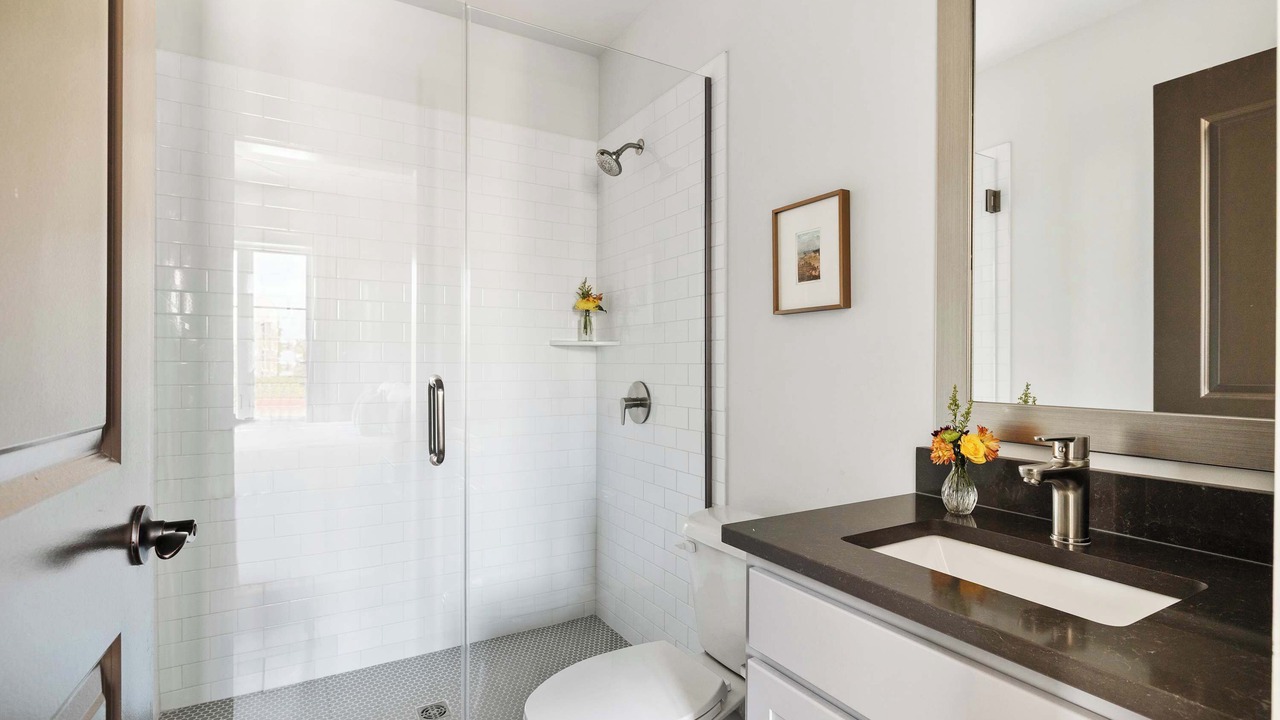 Photo of Bathroom in Cannonborough Elliotborough
