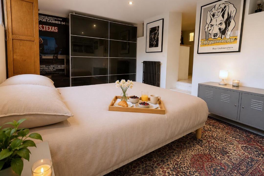 Photo of Others in Issy-les-Moulineaux
