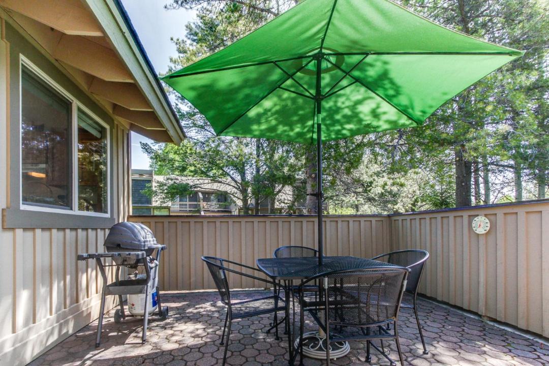 Photo of Patio Balcony in Sunriver
