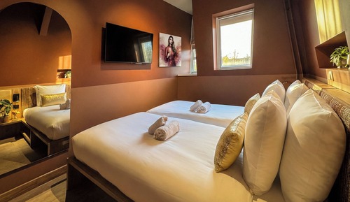Twin Room (Small)