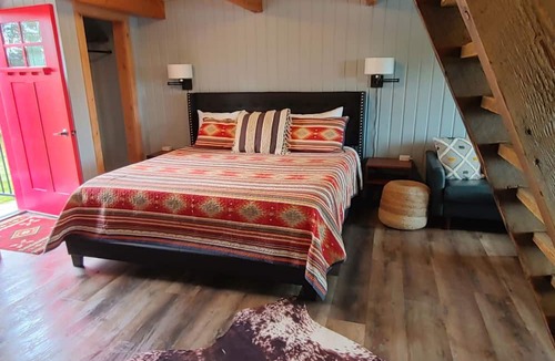 Grantsdale Cabin | SkyWater Cabins