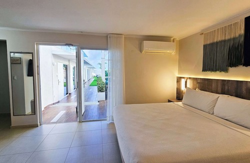 Palm Beach Hotel | Aruba Boutique & Art Hotel, Adults Only
