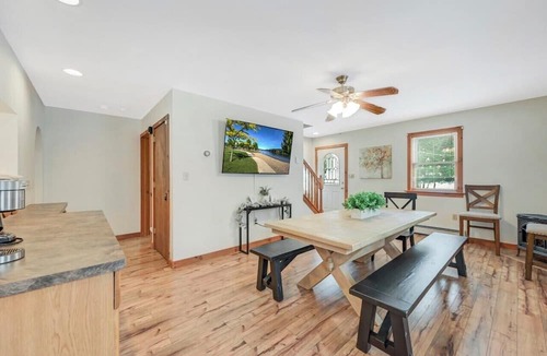 Lake Harmony Villa | Beachfront Villa with Stunning Lake Views, Huge Deck, Hot Tub, Game Room