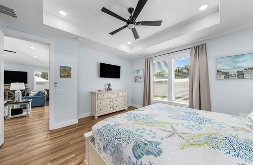 Laguna Beach Estates House | SUMMER SPECIALS! Entire Home in West End, Panama City Beach. 5 Min. from Beach!