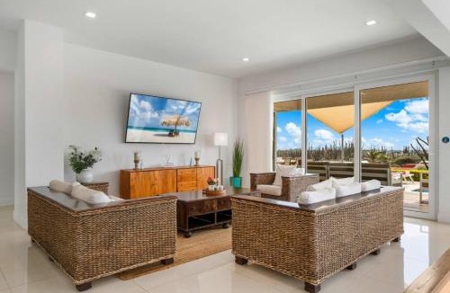 Alto Vista House | Calbas 33E