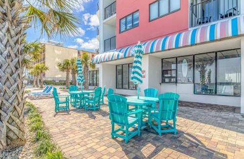 Myrtle Beach House | Direct Ocean Front Studio with Endless Views Palace Resort 302