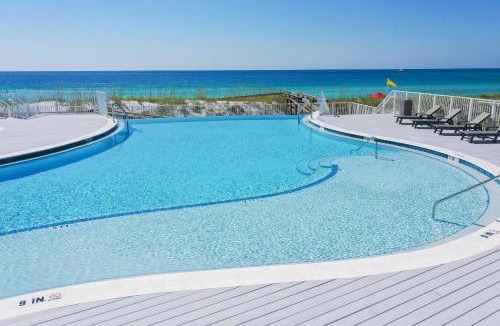Holiday Isle Apartment | Magnolia House 509 At Destin Pointe Resort
