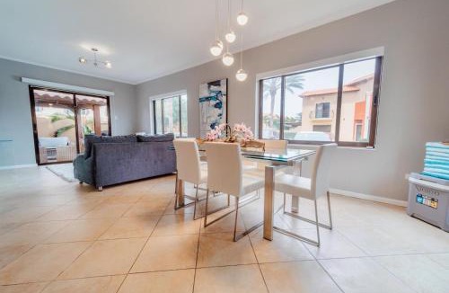 Gold Coast House | The best house in gold coast 4 bedrooms