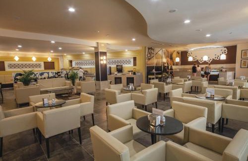 Palm Beach Resort | Riu Palace Antillas - Adults Only - All Inclusive