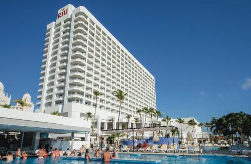 Palm Beach Resort | Riu Palace Antillas - Adults Only - All Inclusive