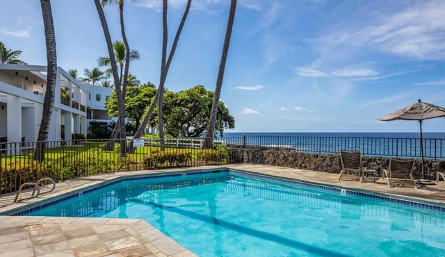 Big Island Royal Seacliff 325 by Coldwell Island Banker Vacations