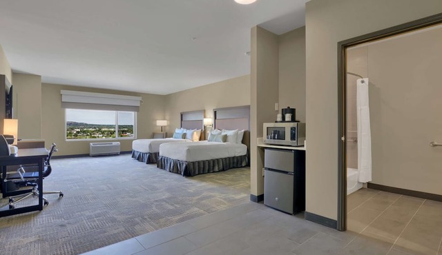 Best Western Plus Fillmore Inn & Suites