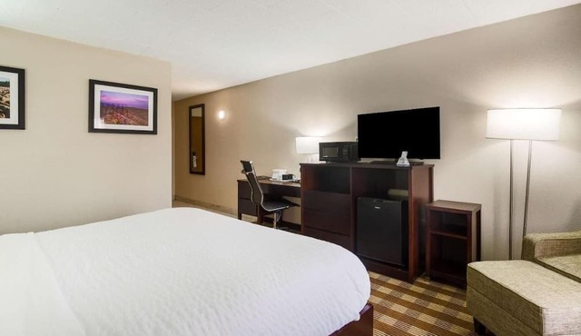 Pocono Inn & Banquet