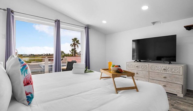 *NEW* Modern Stylish 6BR 6BA Villa near PalmBeach