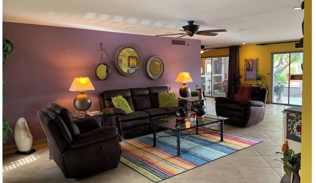 Desert Oasis in the heart of Palm Desert