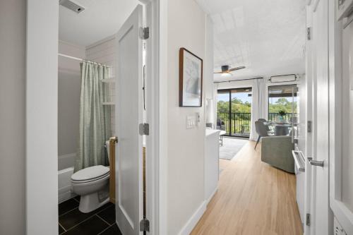 The Sea & Me - Beachfront - Oceanside Pool - Resort Condo