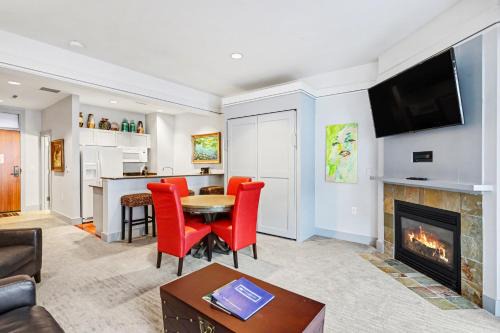 Cozy Lodge Suite 258 in Bay Harbor, MI—ideal for couples seeking a relaxing getaway.