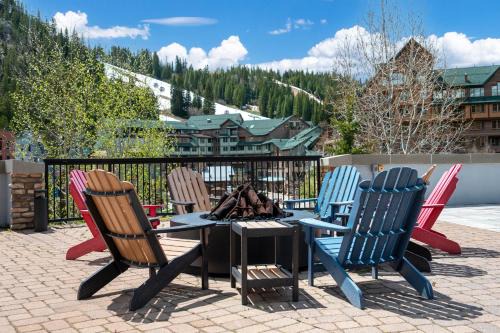 Ski-In/Ski-Out 1 Bedroom Condo base of WP Resort